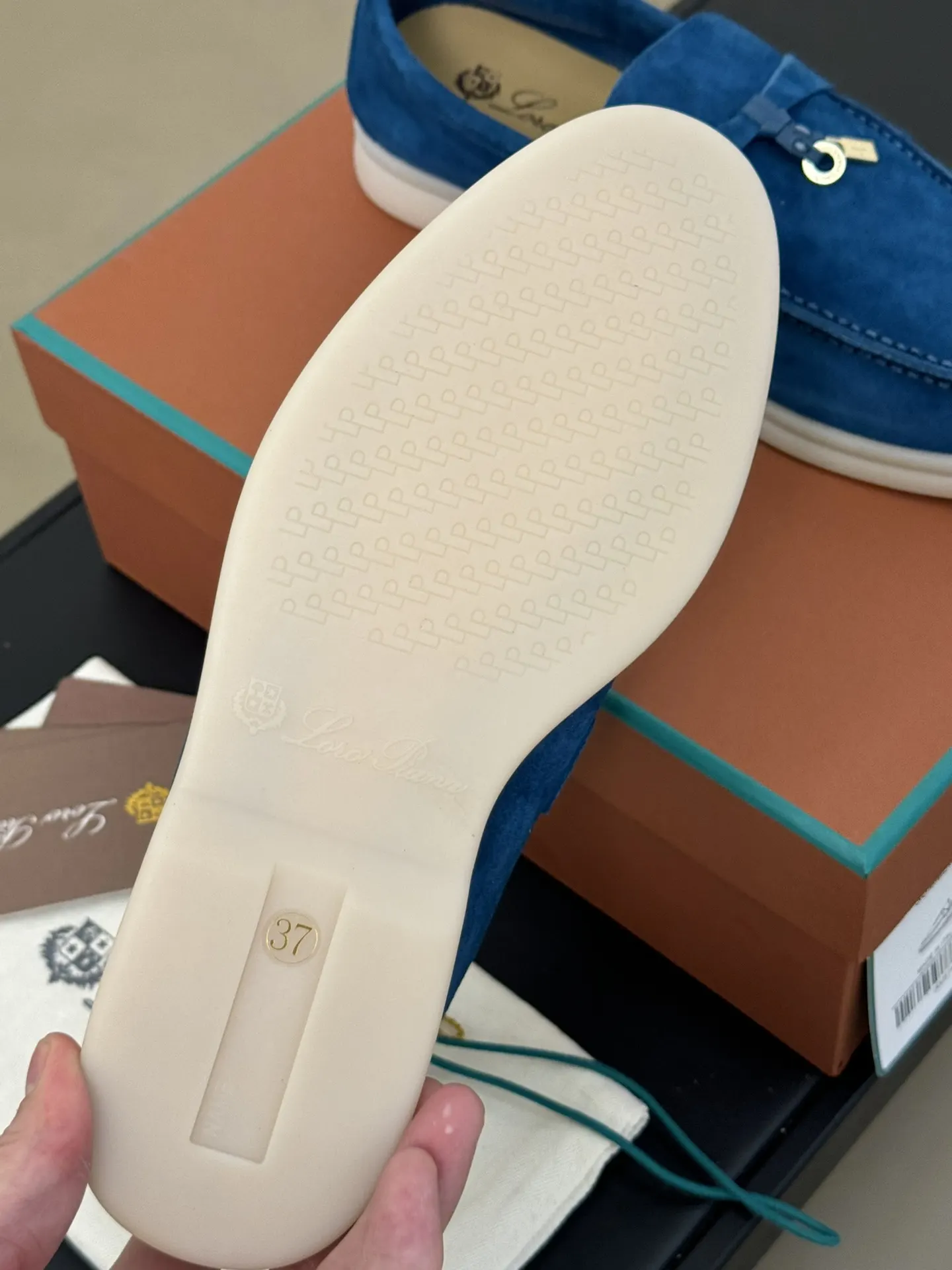 Loro Piana 运动鞋 休闲百搭款 款09