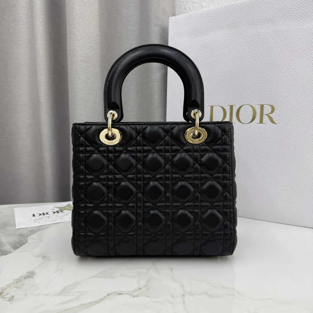 Dior Lady 手提包 黑色(數字4) Dior Lady 手提包 黑色(數字4)