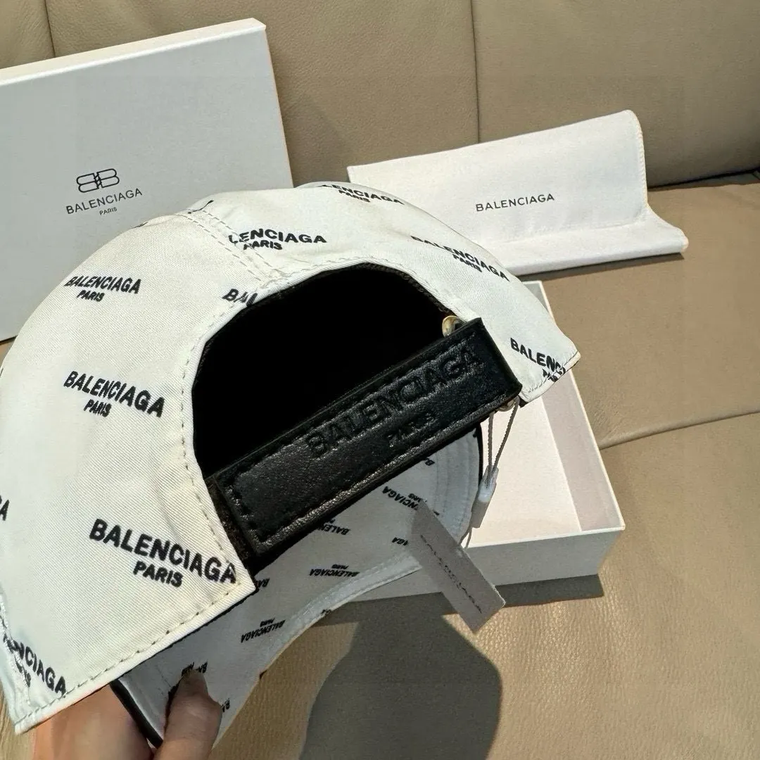 Balenciaga 牛皮 棒球帽 日常休闲款