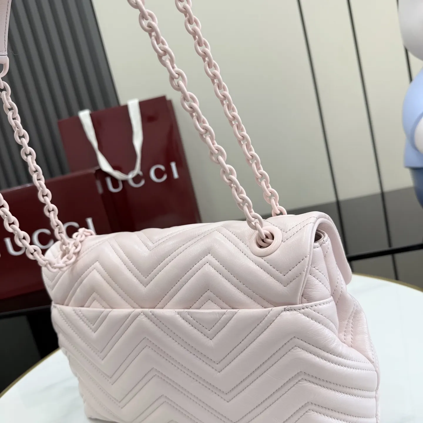Pink Chain Bag Leather Image 9 Pink Chain Bag Leather Image 9