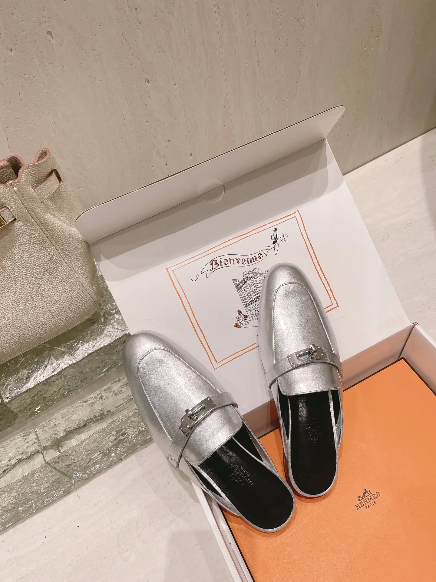 Hermès 小牛皮 乐福鞋