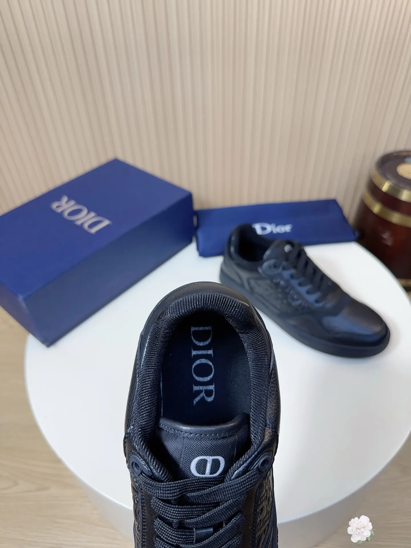 Dior 小牛皮運動鞋 舒適(數字9) Dior 小牛皮運動鞋 舒適(數字9)