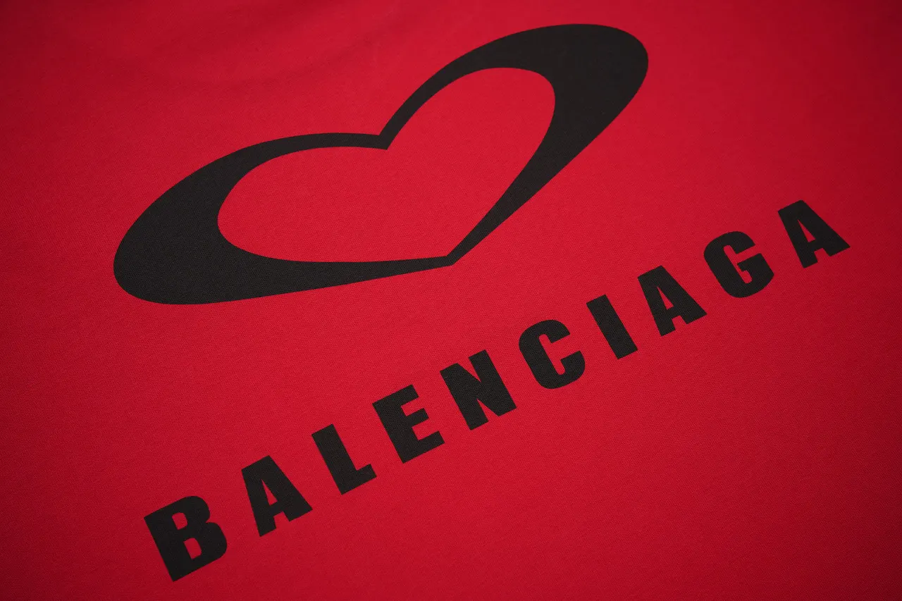 Balenciaga 红色 短袖T恤