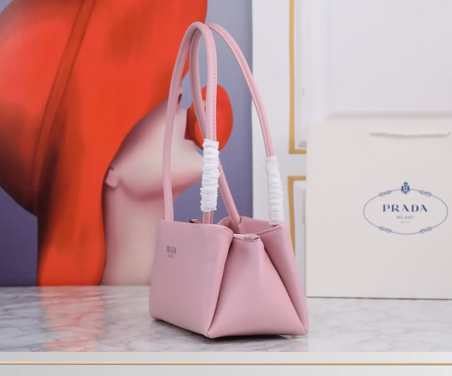 PRADA 牛皮 羊皮 单肩包 日常通勤款