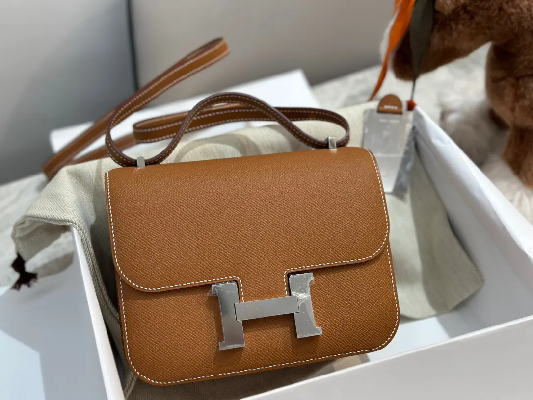 Hermès Constance 棕色 Epsom掌纹牛皮 斜挎包 19cm