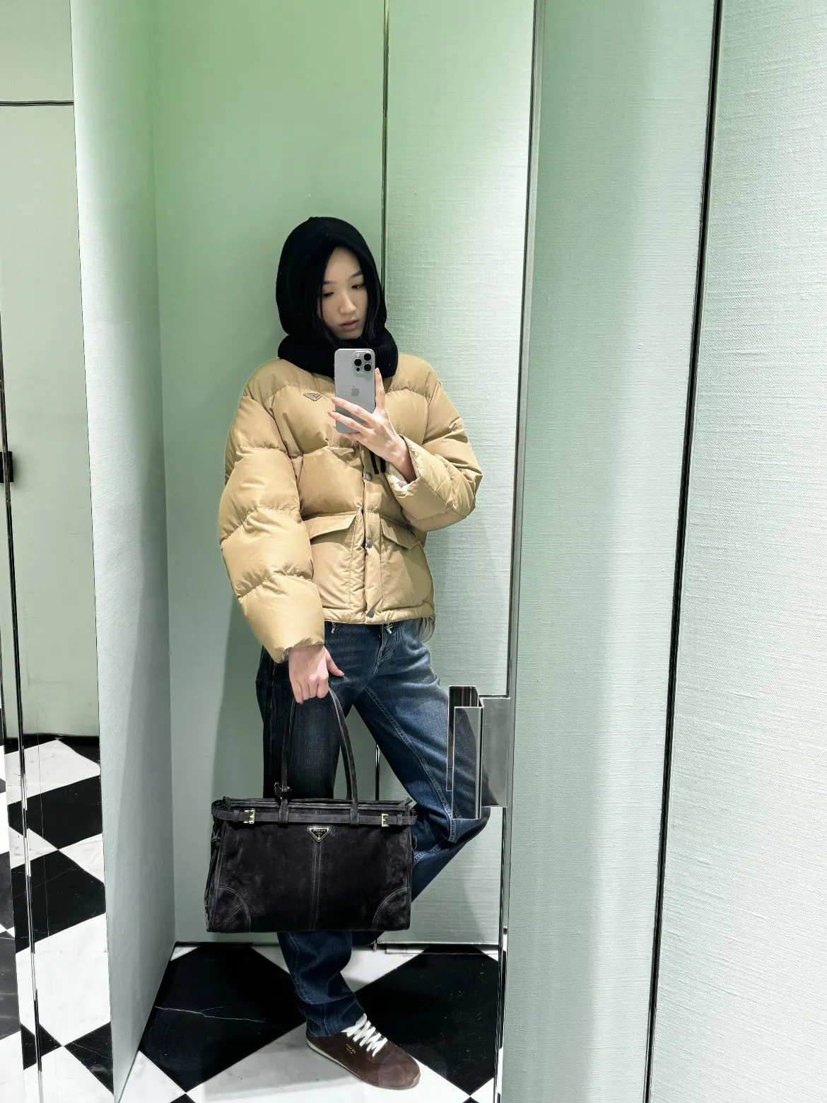 Prada 三角标 羽绒服 通勤休闲 夹克