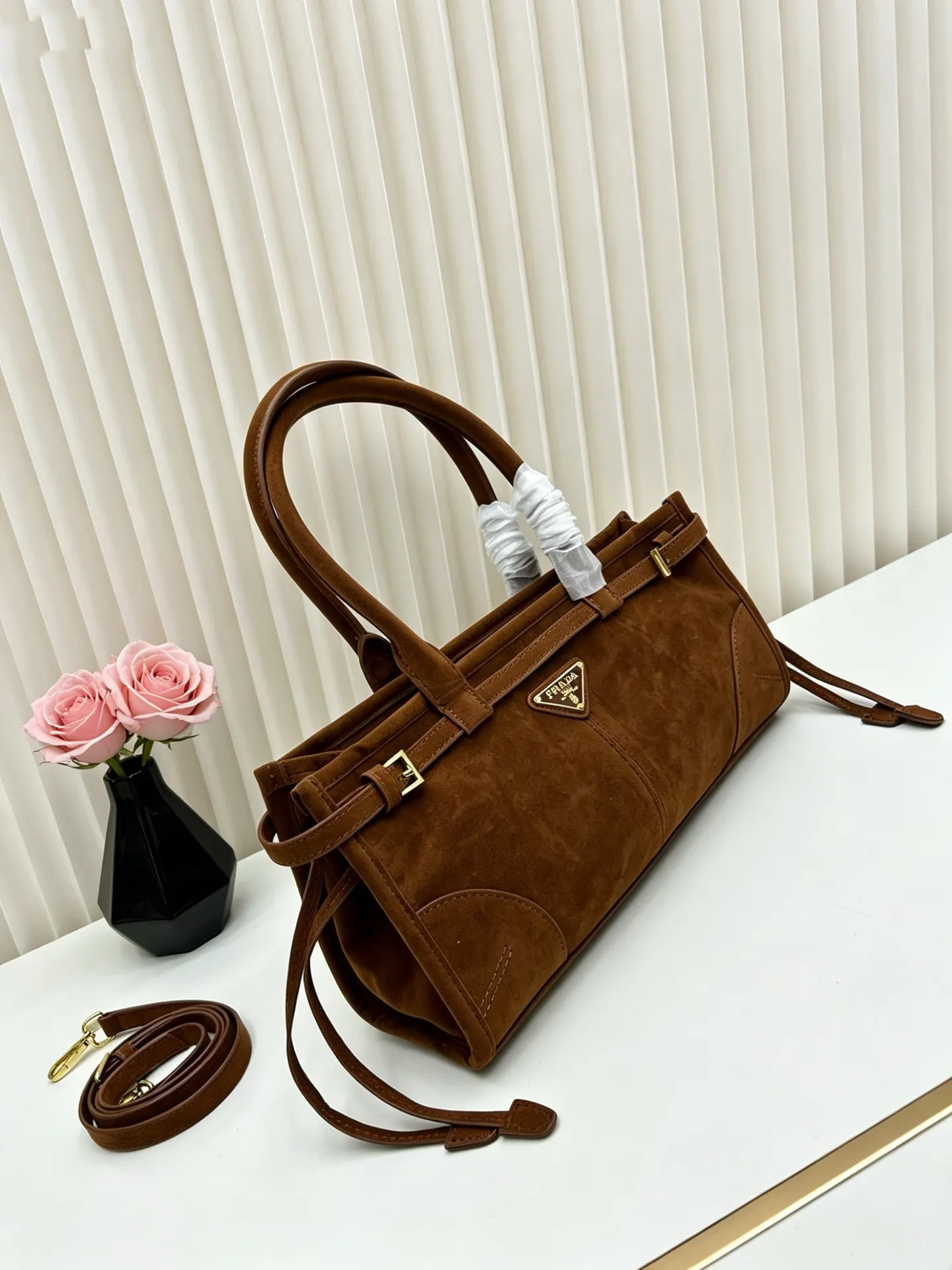 PRADA 棕色麂皮手提斜挎包