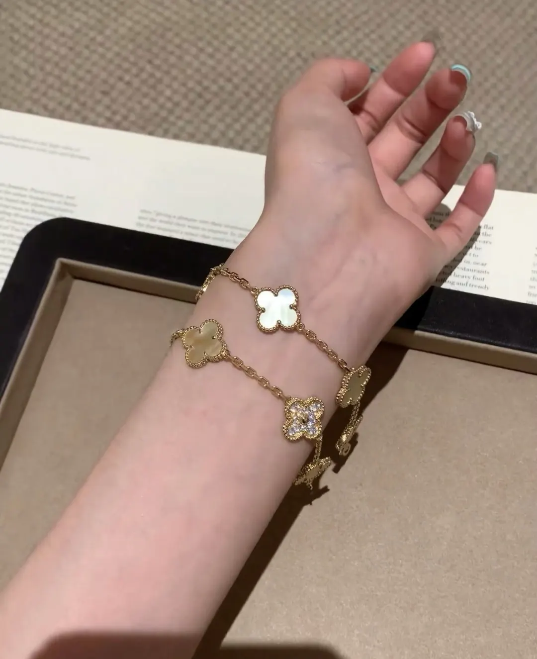 Van Cleef 贝母 手链 日常叠戴款