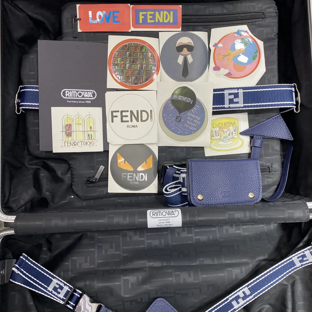 Fendi Rimowa 內飾 一见钟情或许就是当你第一 行李箱 旅行拉杆款 輕便出行款