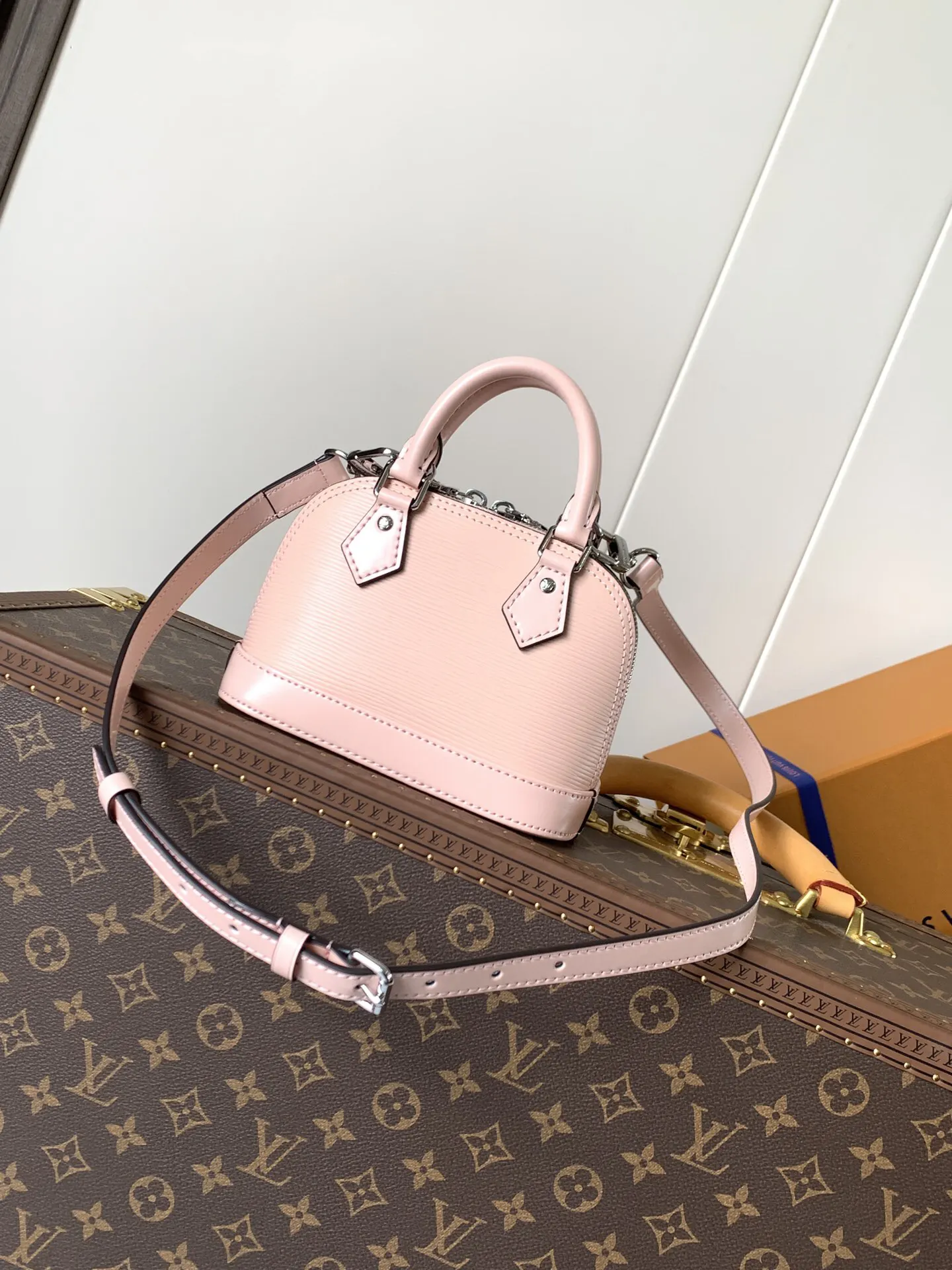 LV Alma 粉色贝壳包 甜美斜挎款｜ORBUYBAG 岚奢包高端时尚精品