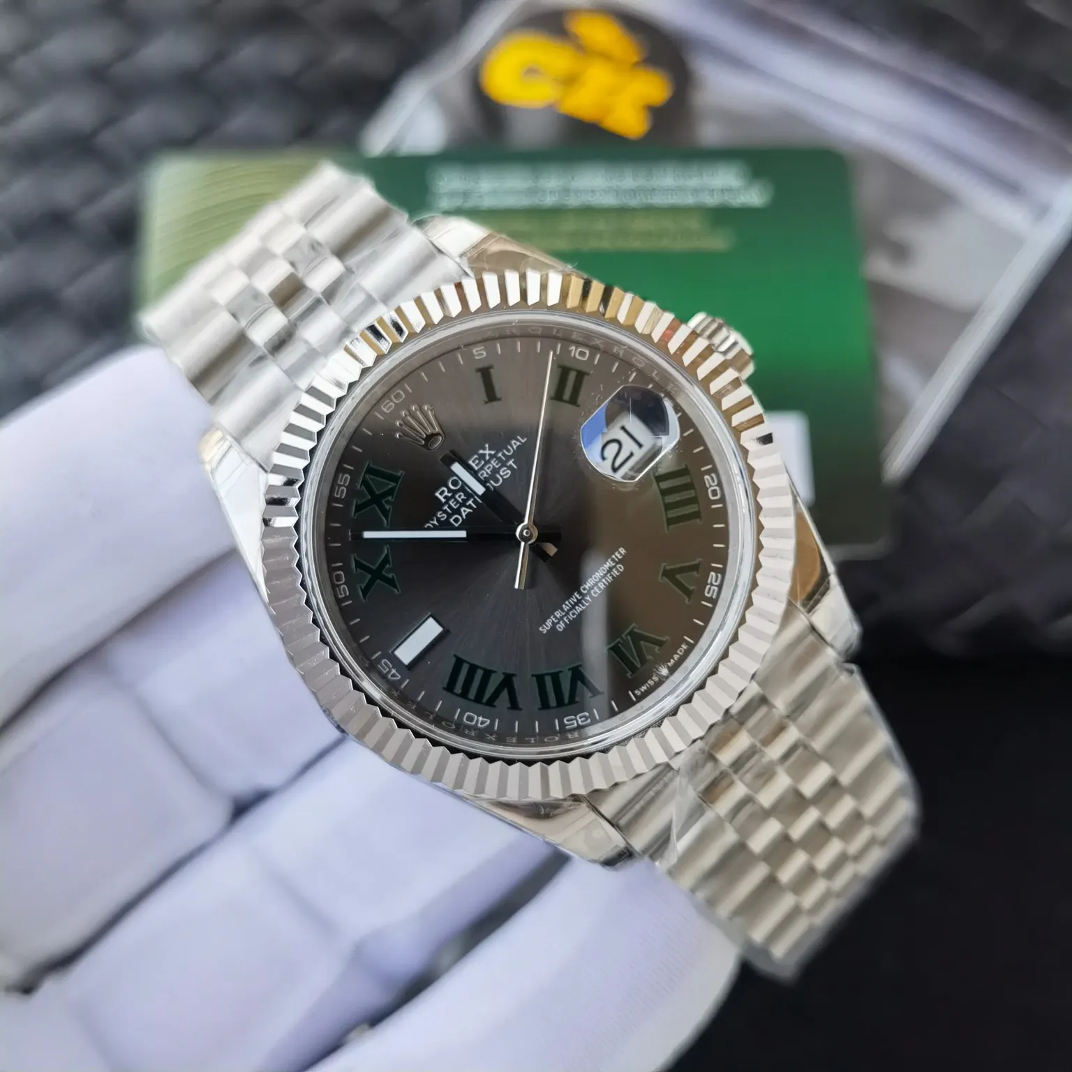 Rolex 元 劳力士日志型 每一款CK日志都与 手表 经典腕表款