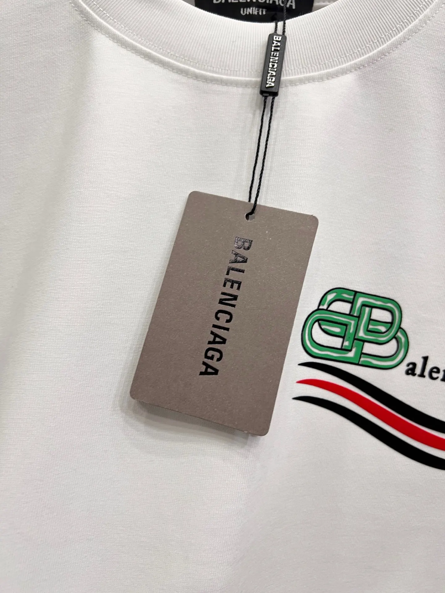 Balenciaga 黑色 Logo 短袖T恤 宽松休閒(數字4) Balenciaga 黑色 Logo 短袖T恤 宽松休閒(數字4)