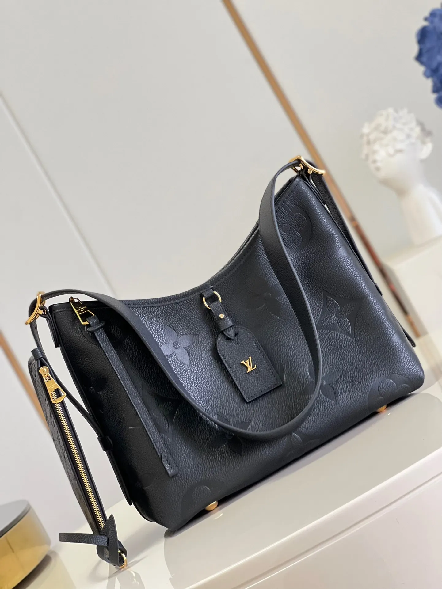 LV CarryAll Mo手拿包 精致手拿款