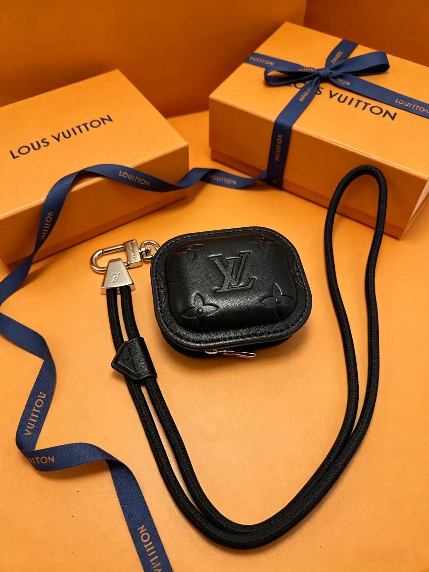 LV bag Image 6 LV bag Image 6