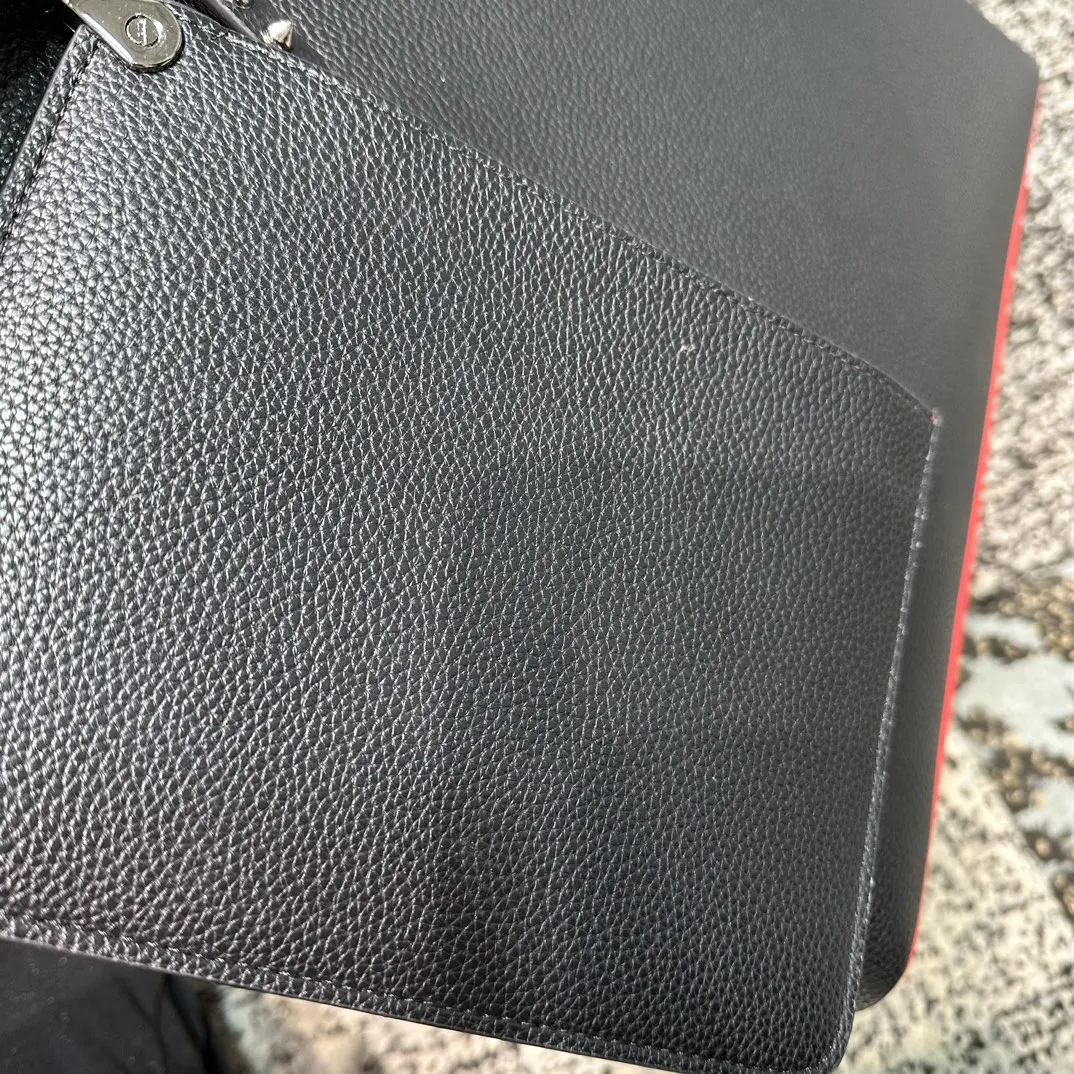 黑色 紅色 牛皮 Christian Louboutin黑色铆钉托特 托特包 大容量托特款