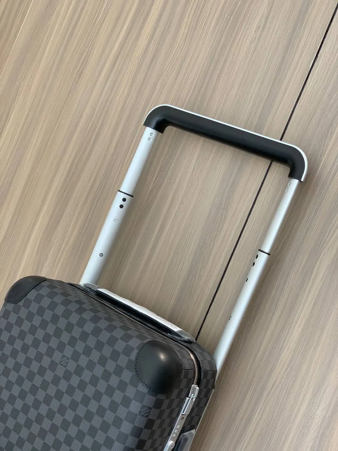 HORIZON 四轮拉杆箱 5厘米 邂逅奢华四轮拉 行李箱 旅行拉杆款 輕便出行款