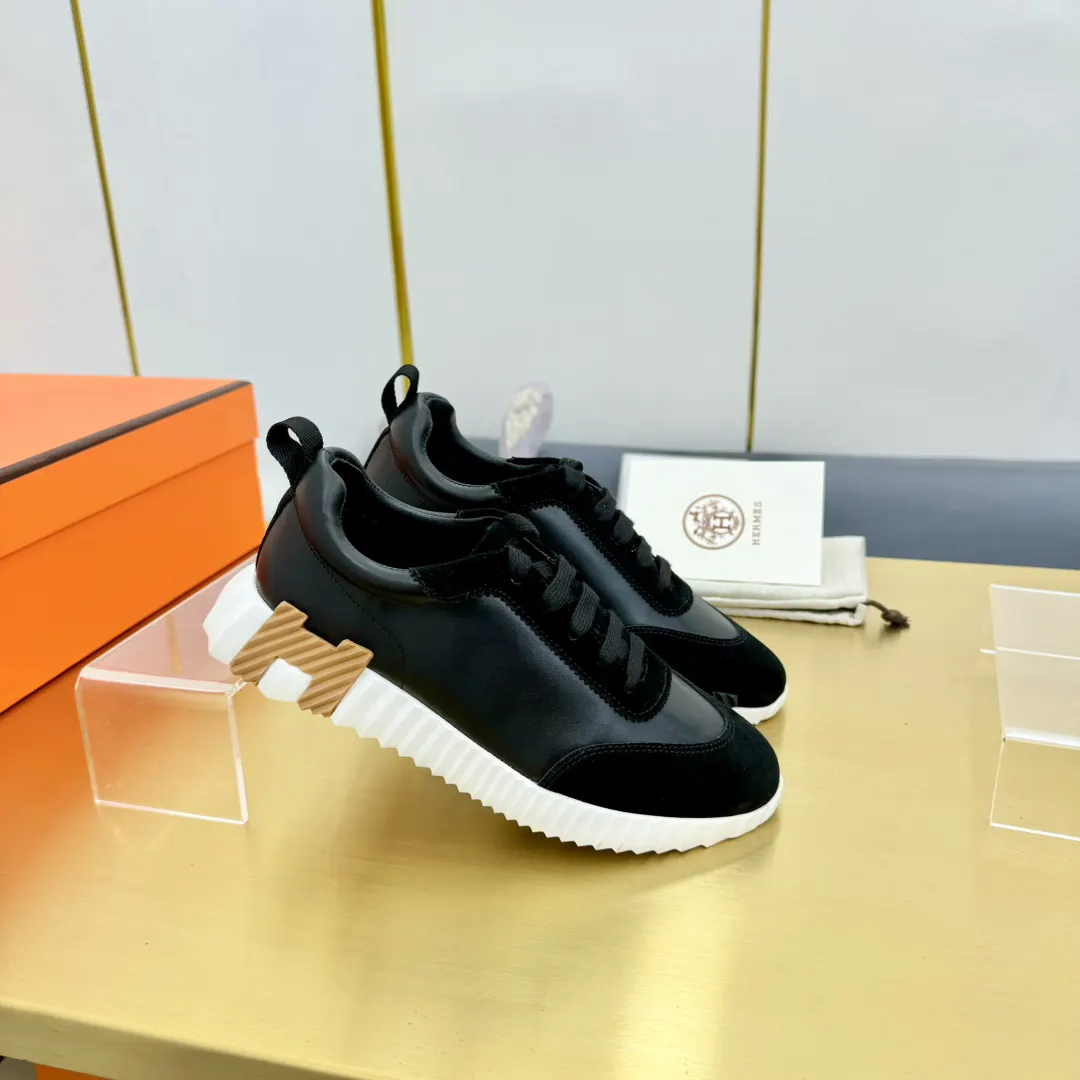 Hermès 官网同步更新 羊皮 运动鞋 舒适