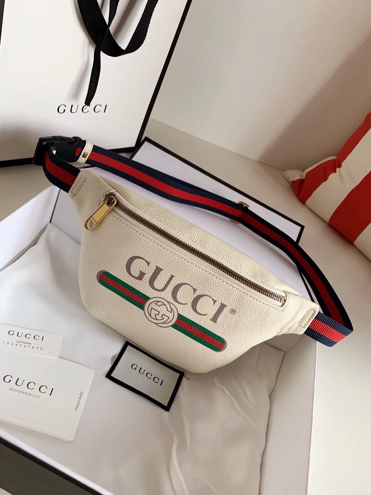 White Red Belt Bag Casual Leather