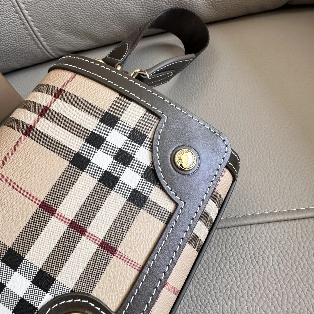 Clutch Bag Vintage Leather