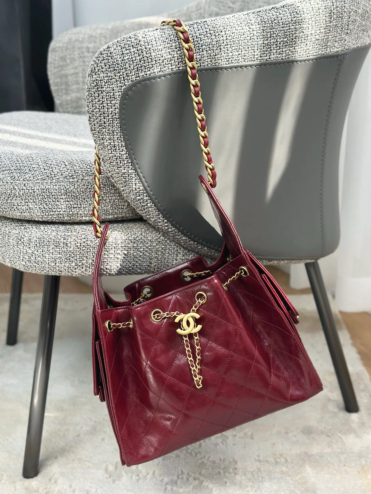 Chanel Oil Wax Sheepskin Hobo Underarm Bag One Shoulder Back Image 9 Chanel Oil Wax Sheepskin Hobo Underarm Bag One Shoulder Back Image 9