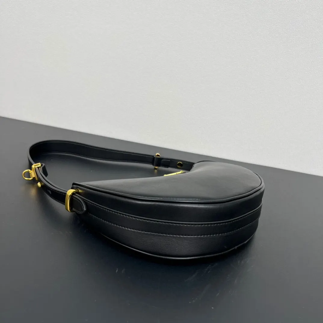 Prada 牛皮 羊皮 斜挎包