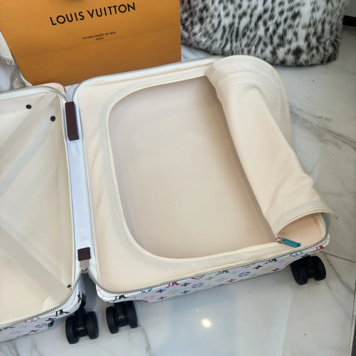 LV 老花 帆布 行李箱 旅行拉杆款 輕便出行款