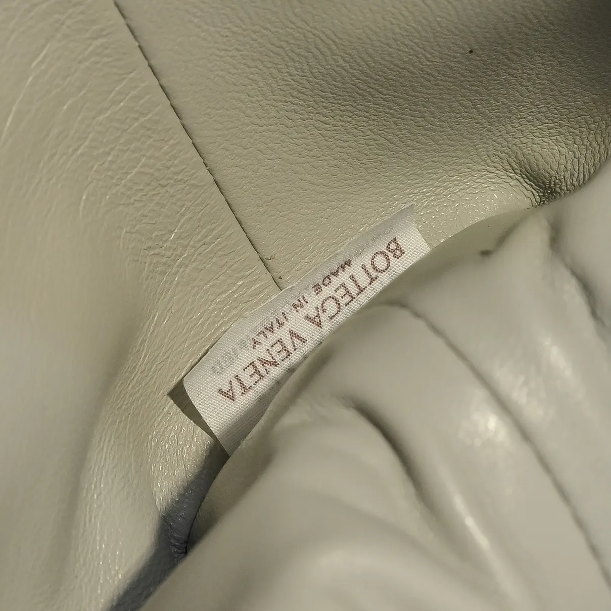 Bottega Veneta 羊皮 链条包 精致链条款