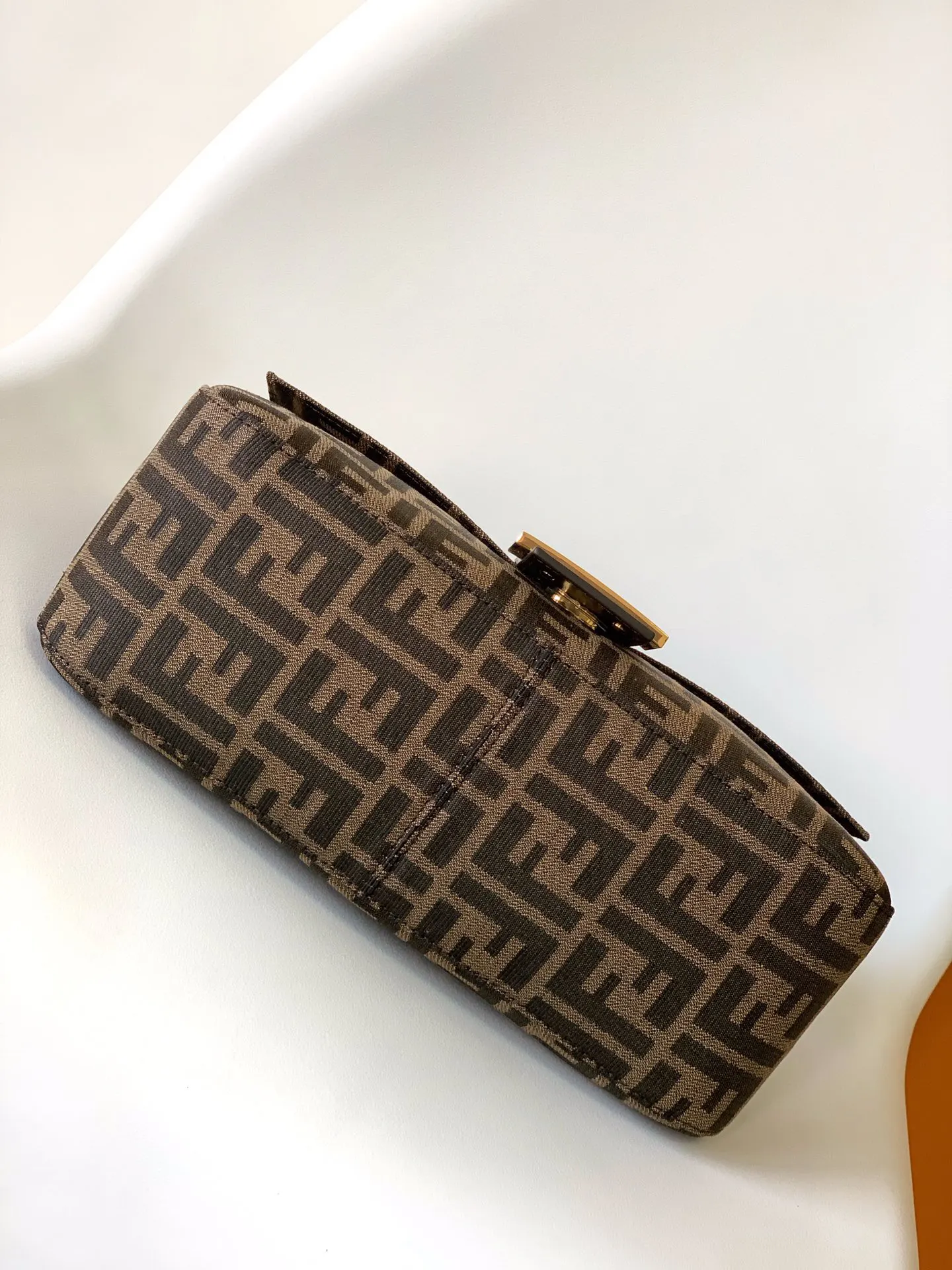 Hobo Shoulder Bag Vintage