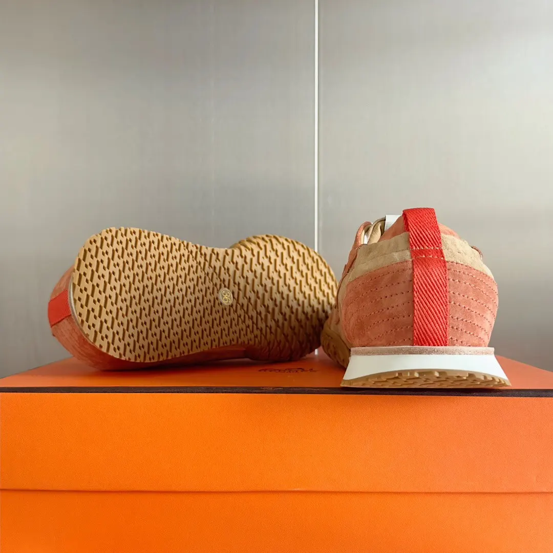 Hermès 运动鞋