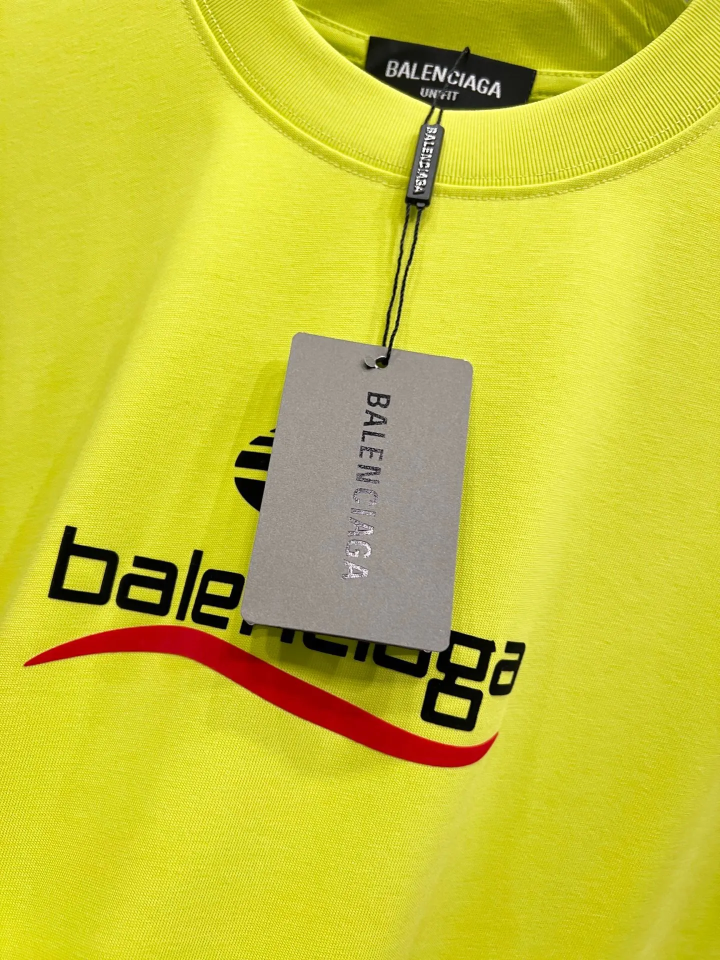 Balenciaga 波浪字母印花圆领短袖T恤 荧光黄