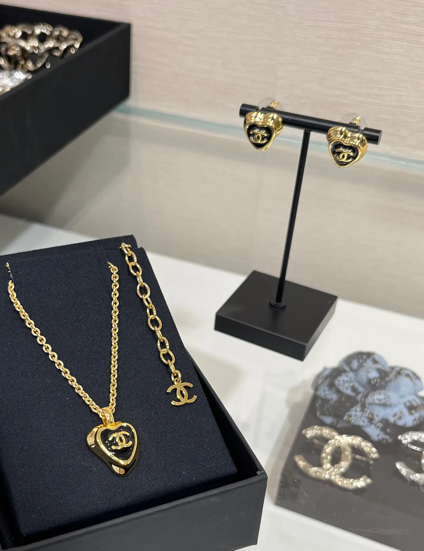 Chanel 黑金 黑色 金色 双C 项链 精致锁骨链