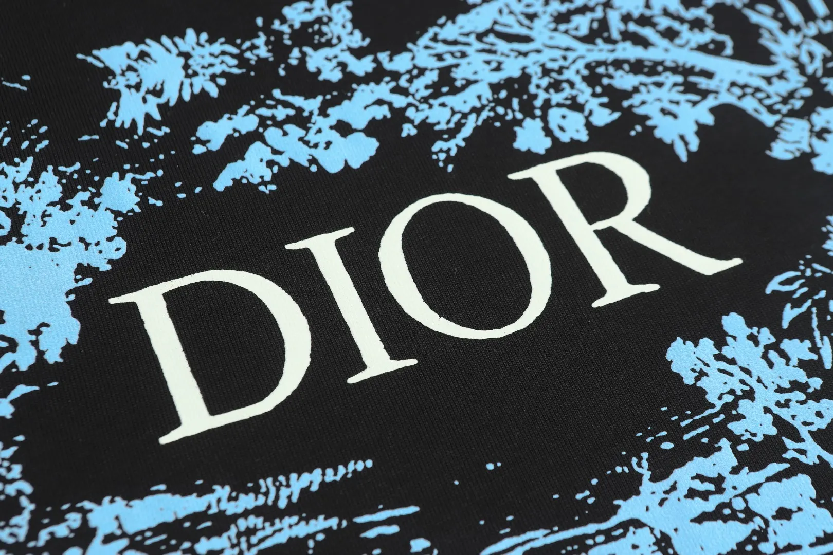 Dior Black/Blue Printed T-Shirt Image 7 Dior Black/Blue Printed T-Shirt Image 7