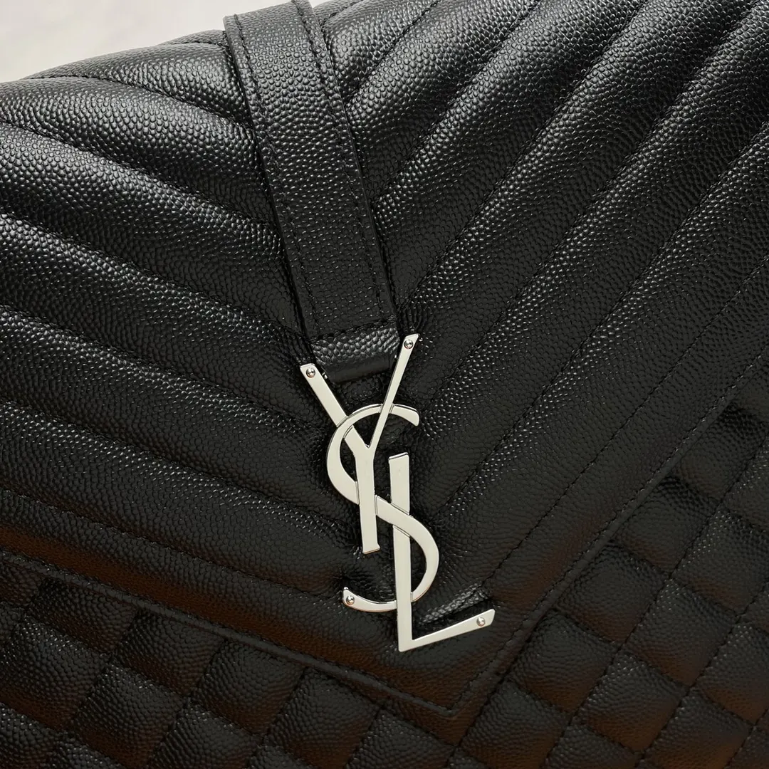 Chain Bag Leather
