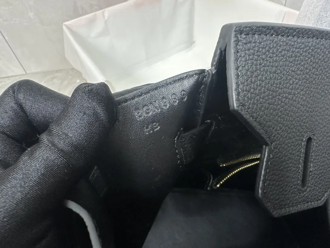 Hermès 供你选择 荔枝纹牛皮 手提包