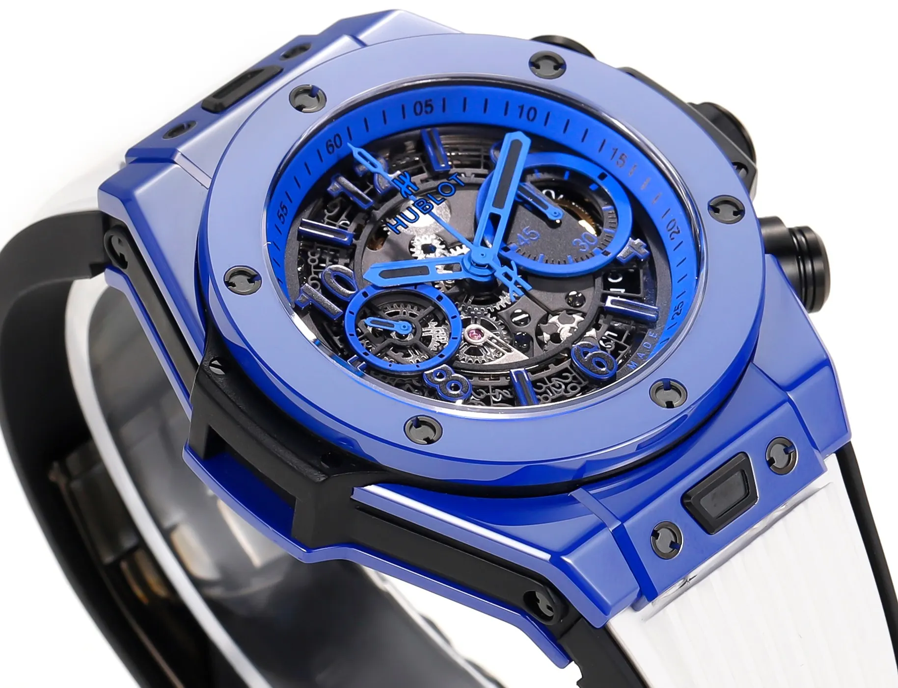 批 全新突破 彩色陶瓷问世 HUBLOT 宇 手錶 經典腕表款