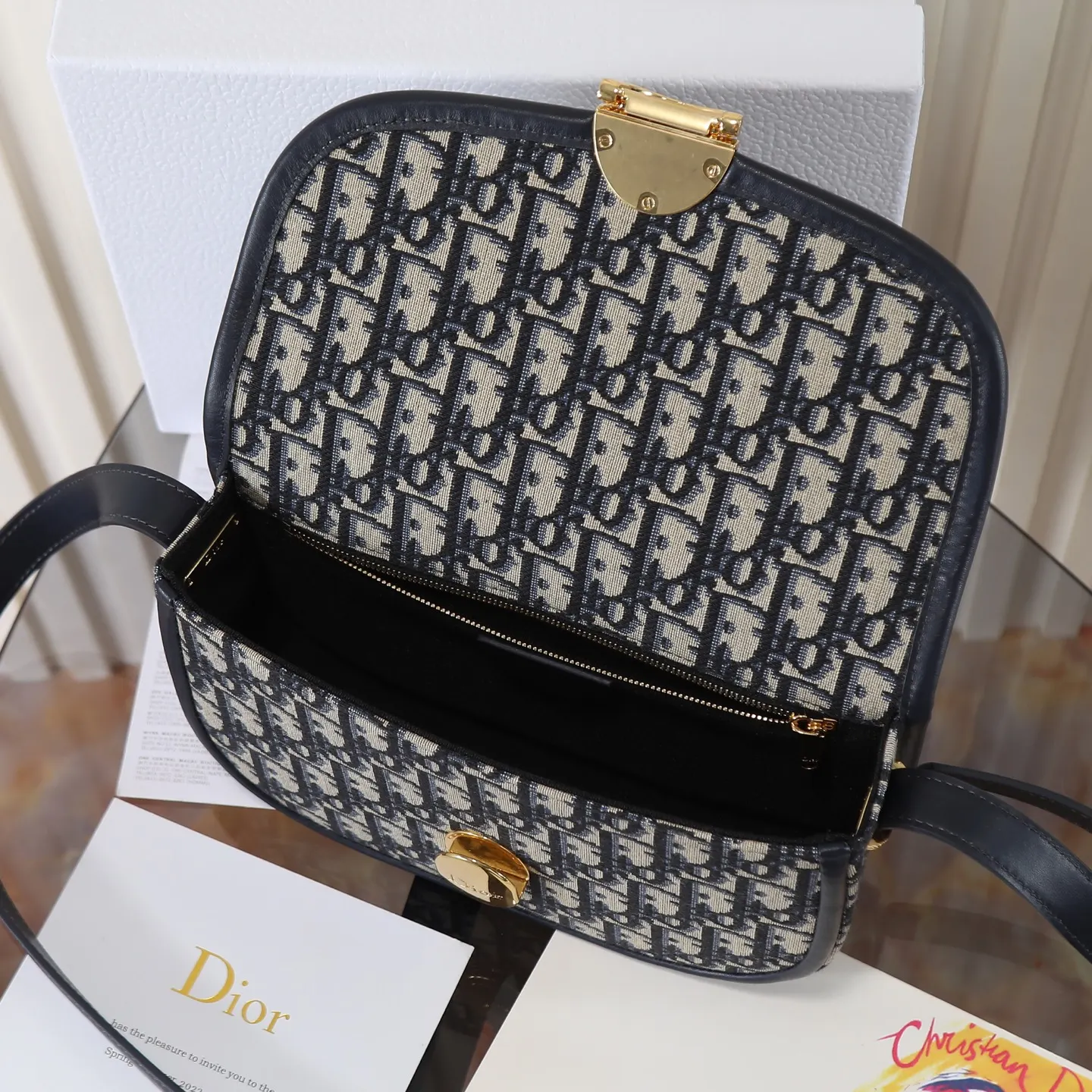Dior Oblique Handbag Image 6 Dior Oblique Handbag Image 6