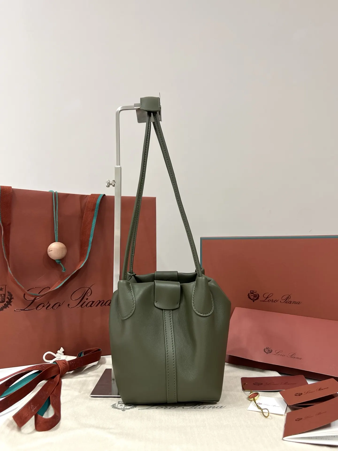 Green Hobo Shoulder Bag Vintage