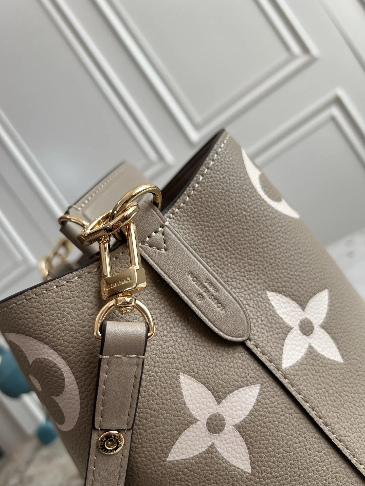 Louis Vuitton Noé 黑卡其配色 水桶包