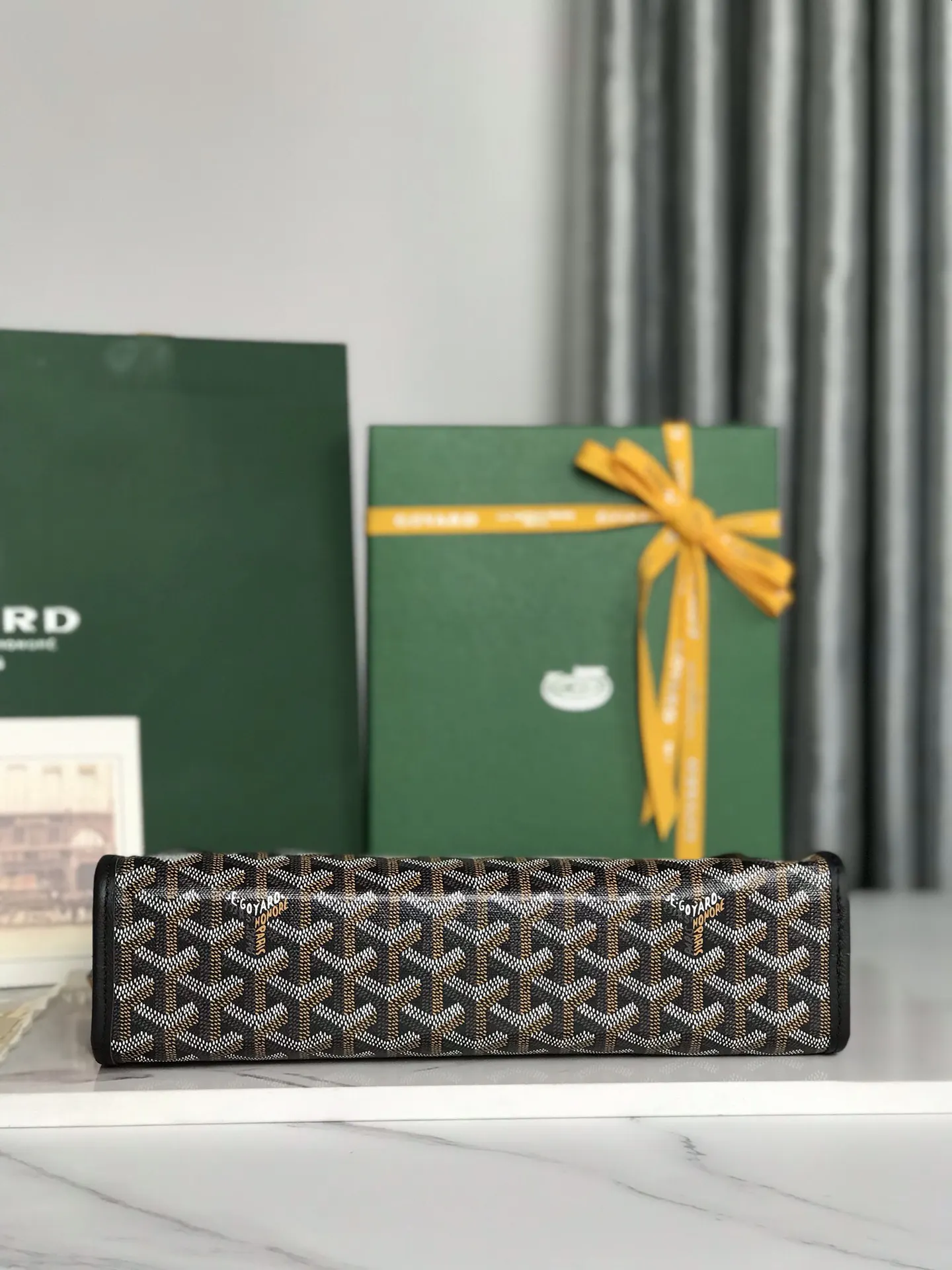 Goyard 黃色 牛皮 手拿包 精致手拿款
