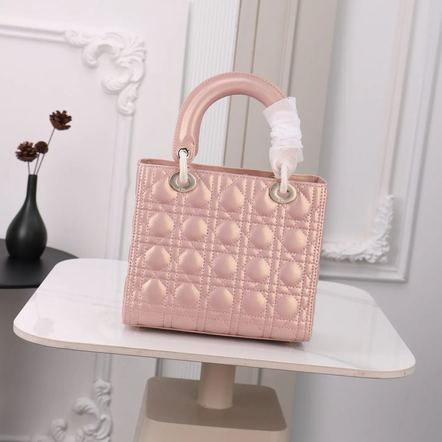 Dior Lady Dior Lady 粉色藤格纹手提斜挎包 金扣