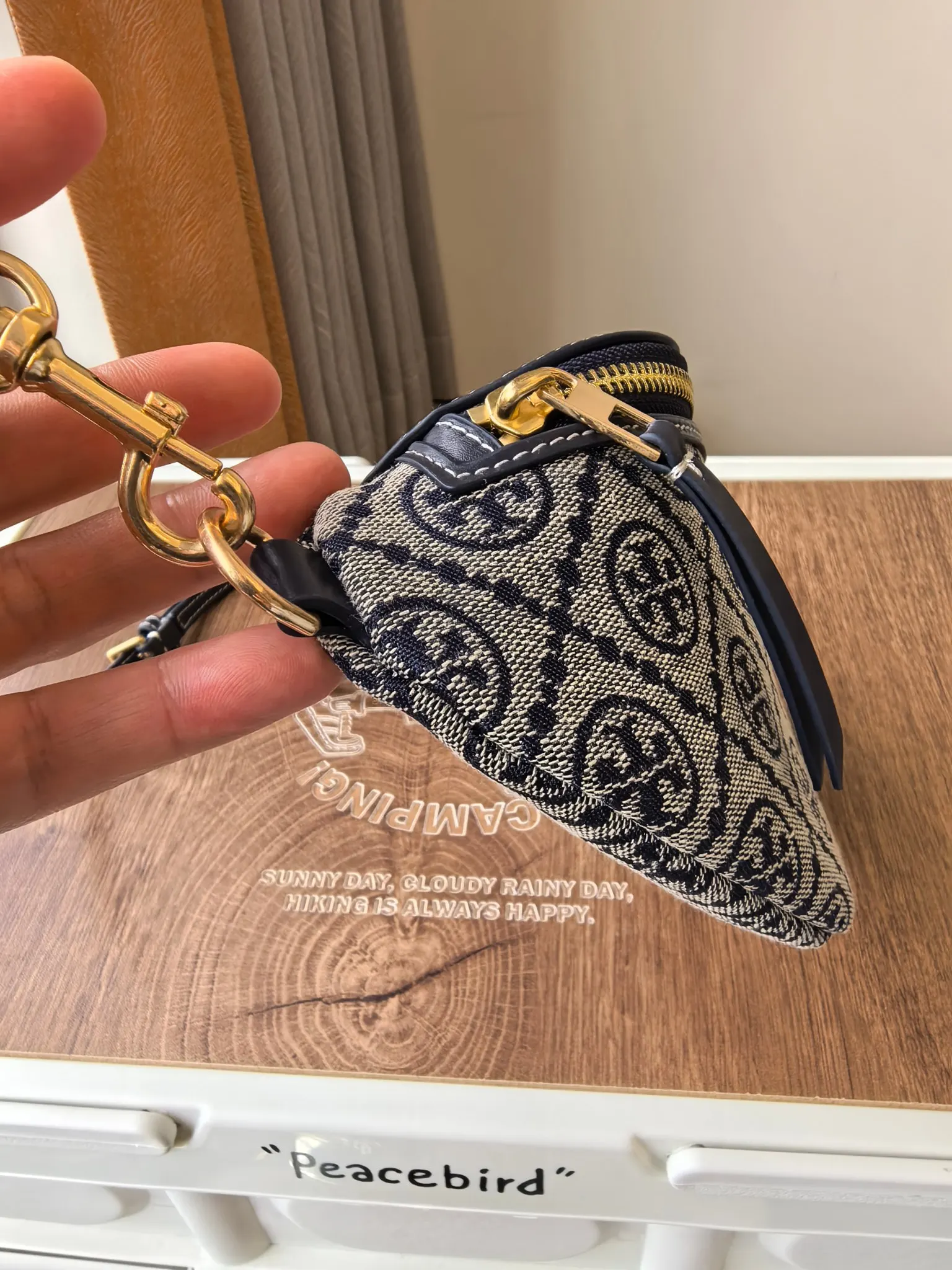 新版腰包 ToryBurch 蓝花 黑色花纹腰包 休闲腰包款