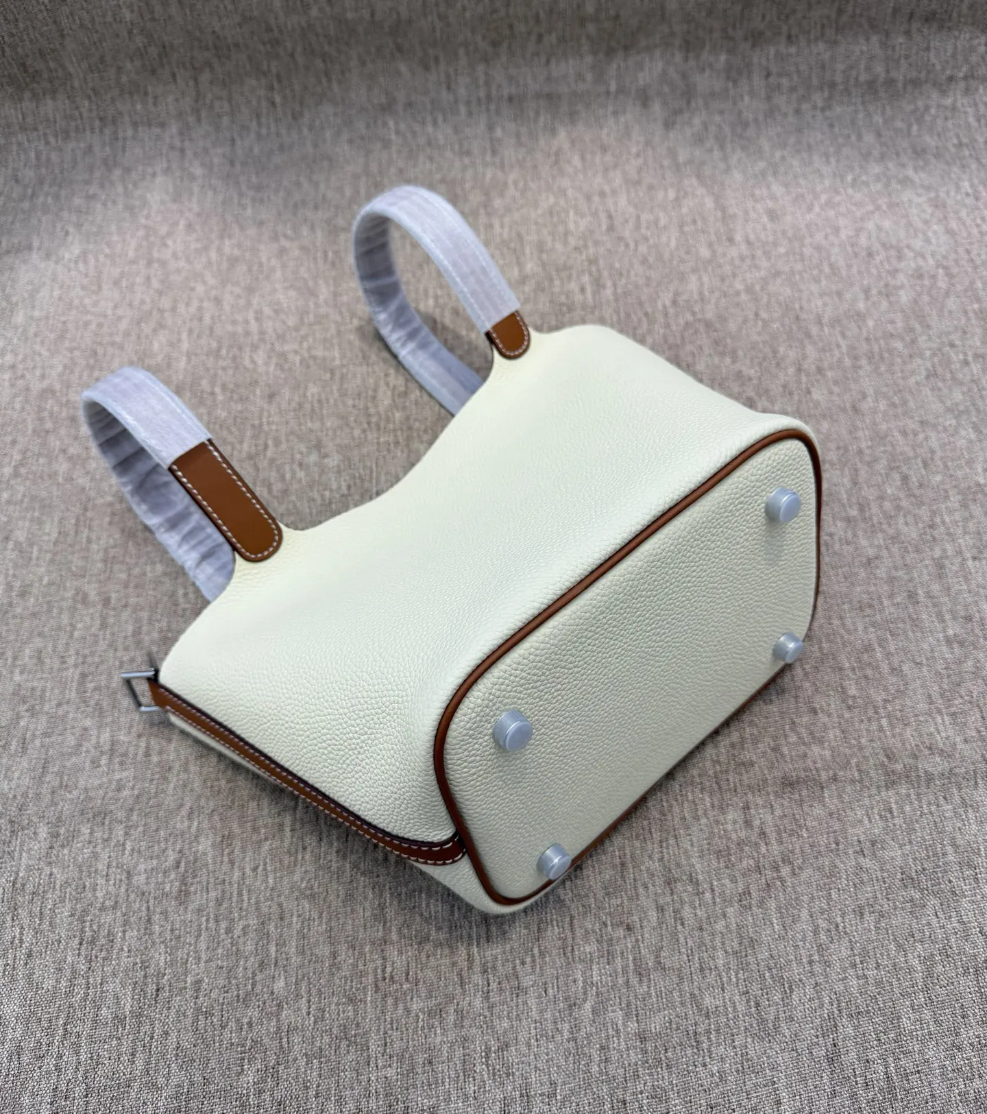 Hermès Picotin White Togo Bucket Bag