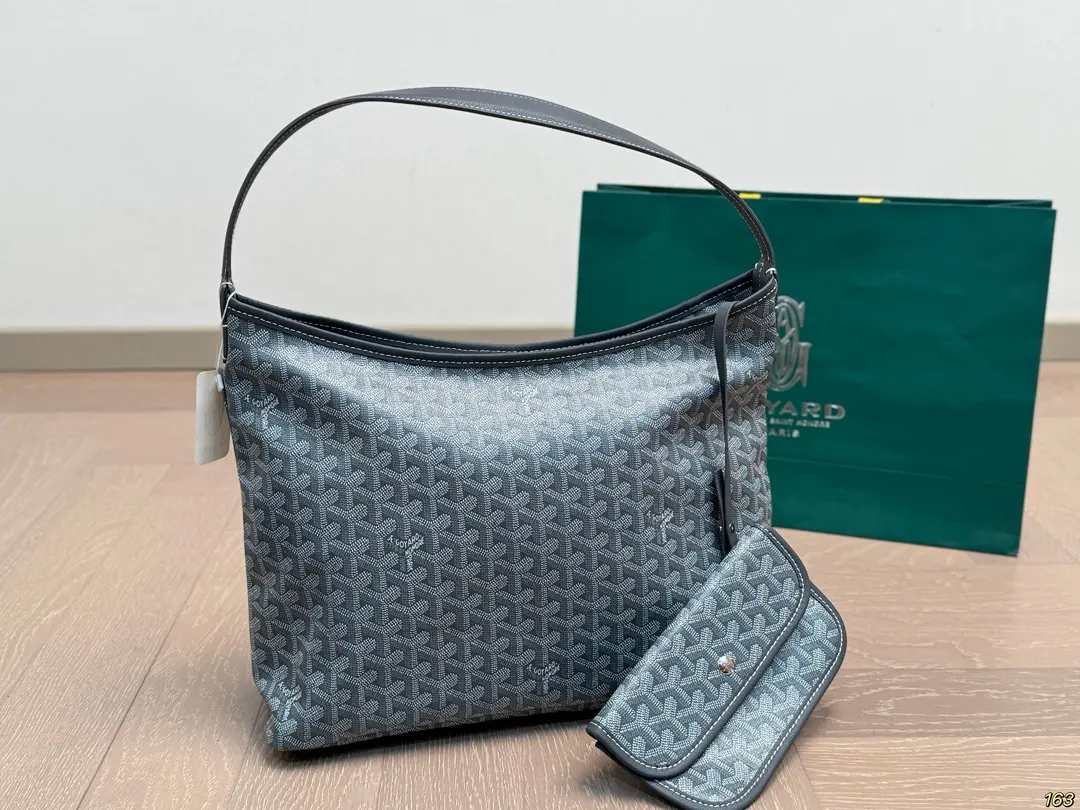 Goyard 戈雅 戈雅托特包 无论在韩国还是在中国 大容量托特款