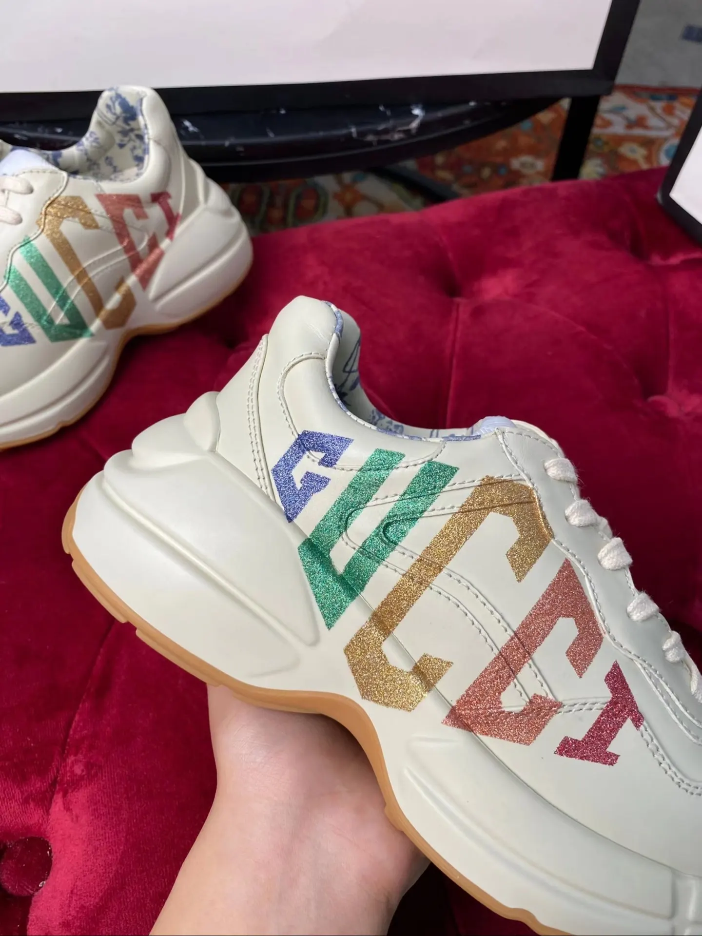 Gucci Logo休闲运动鞋