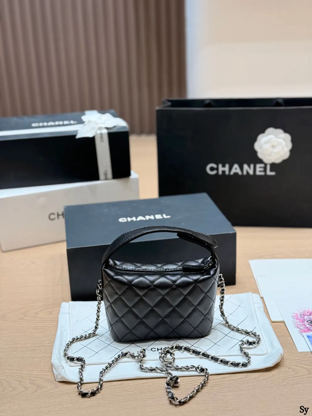Silver Chain Bag Leather