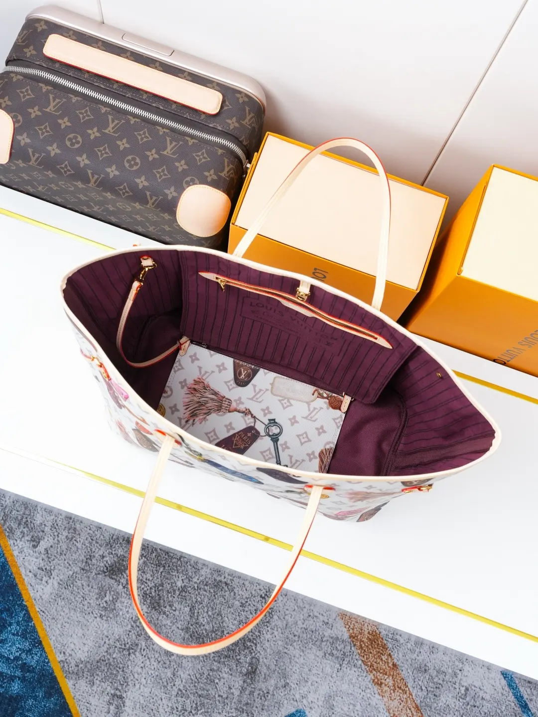 Neverfull 牛皮 收納包 旅行收納款(數字9) Neverfull 牛皮 收納包 旅行收納款(數字9)