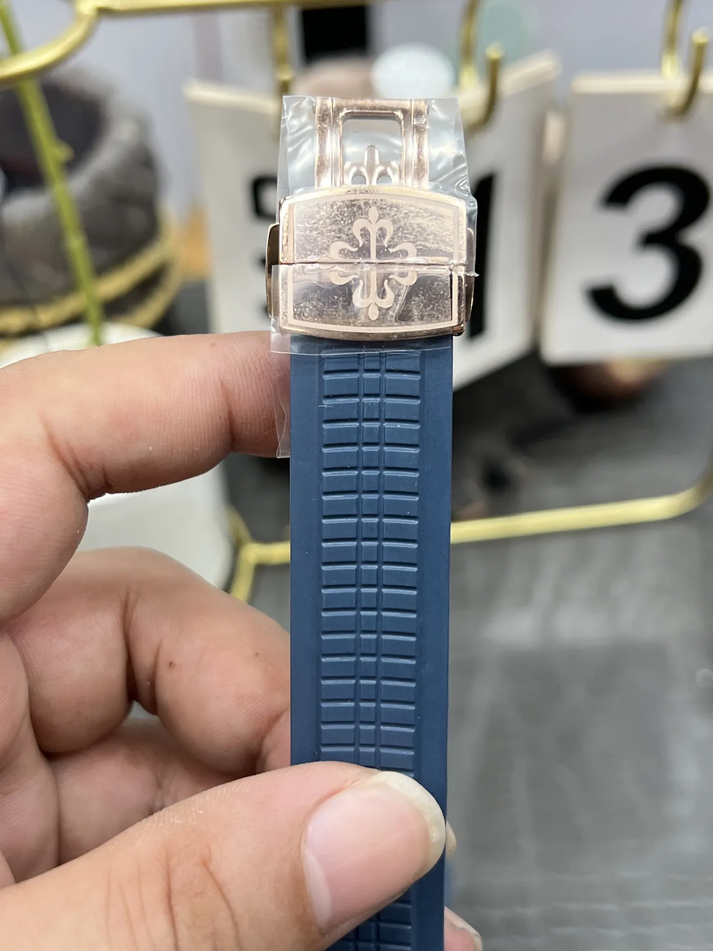 Watch Classic Image 9 Watch Classic Image 9