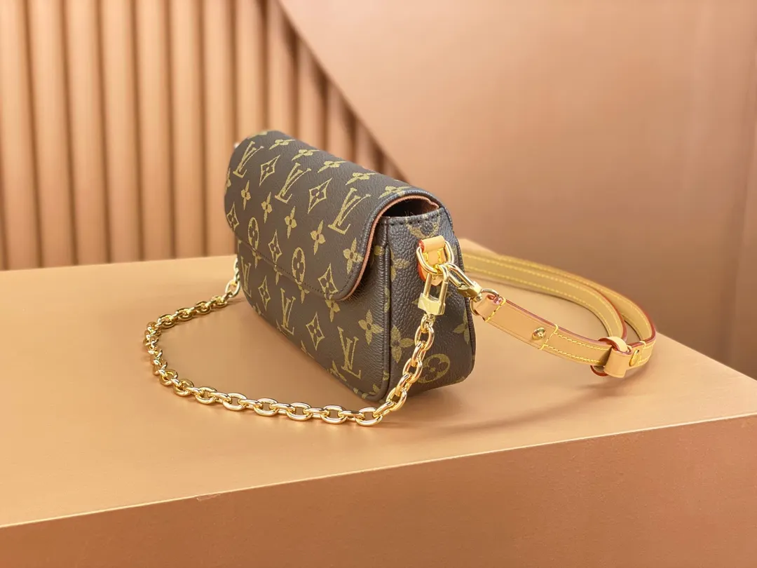 Chain Bag