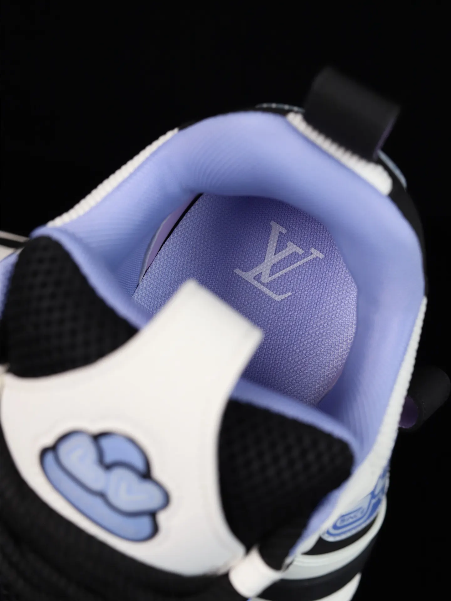 Louis Vuitton Sneakers