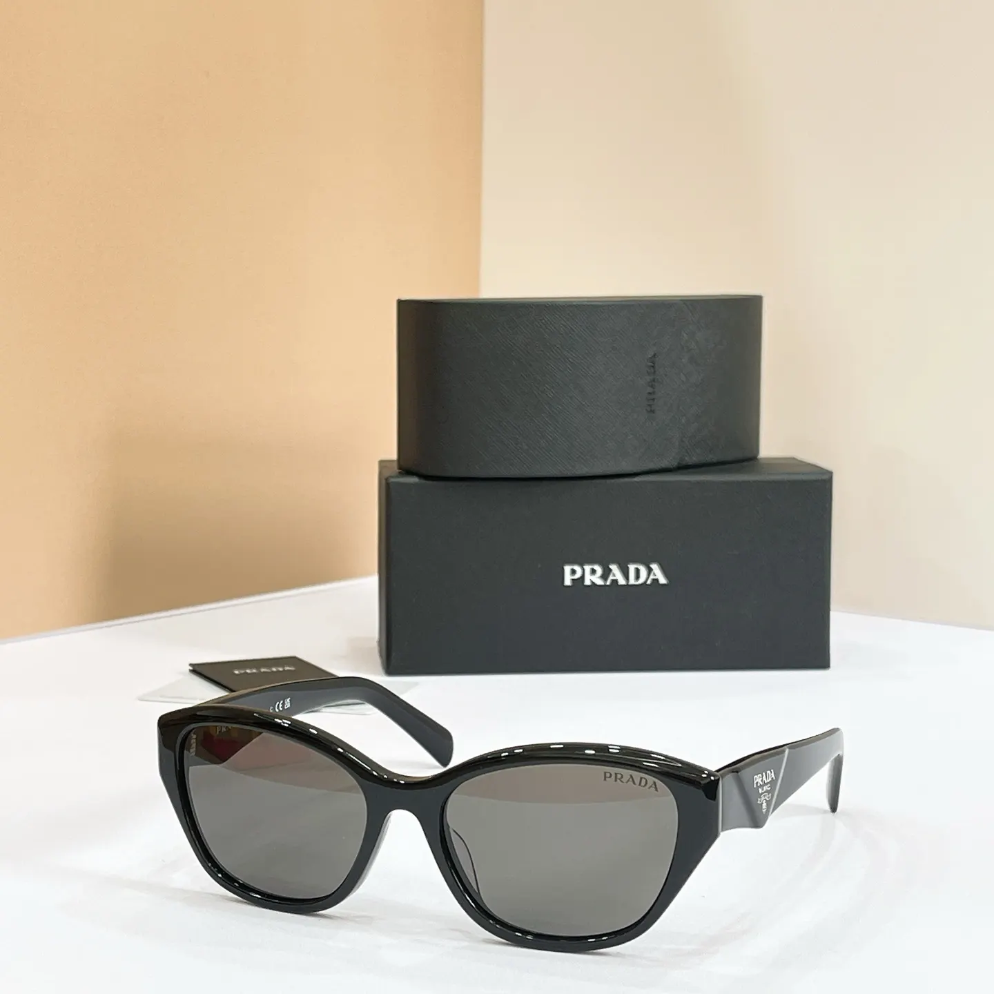 Prada Fashion Item Fashion